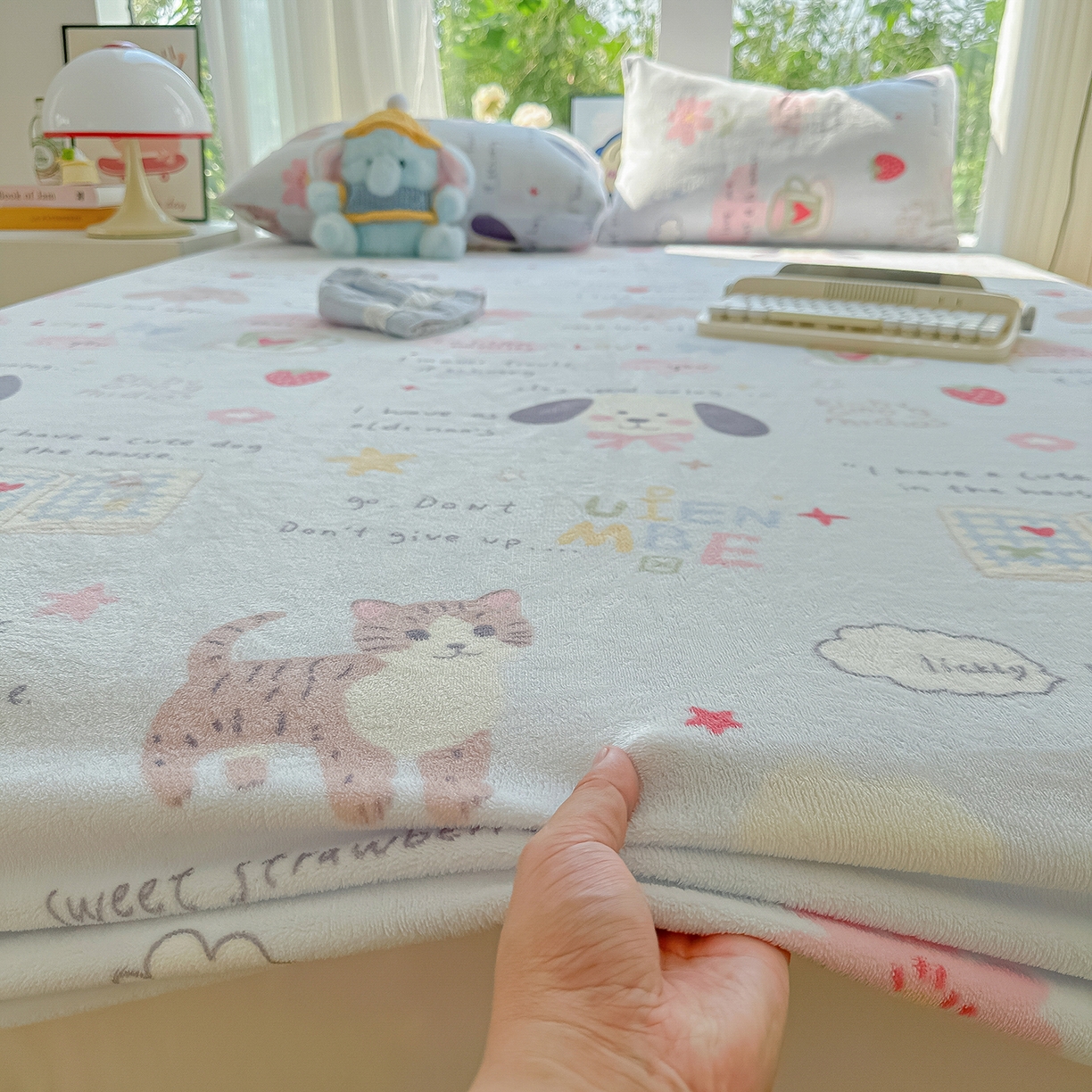 91家纺网 家纺一手货源 找家纺 沐芷 2025 加厚高克重牛奶绒床笠单件/床笠三件套  床笠款床罩床垫保护套罩 【绒】趣味课堂