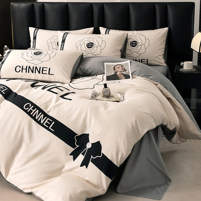 91家纺网 家纺一手货源 找家纺 色鬼布艺高端家居主号 2025新款轻奢亲肤纯棉数码印花网红热款四件套 山茶花