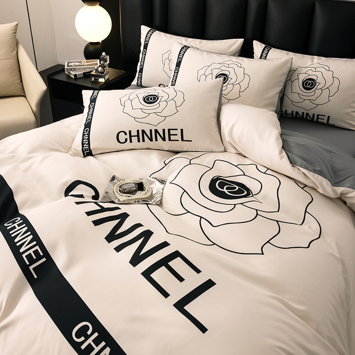 91家纺网 家纺一手货源 找家纺 色鬼布艺高端家居主号 2025新款轻奢亲肤纯棉数码印花网红热款四件套 山茶花