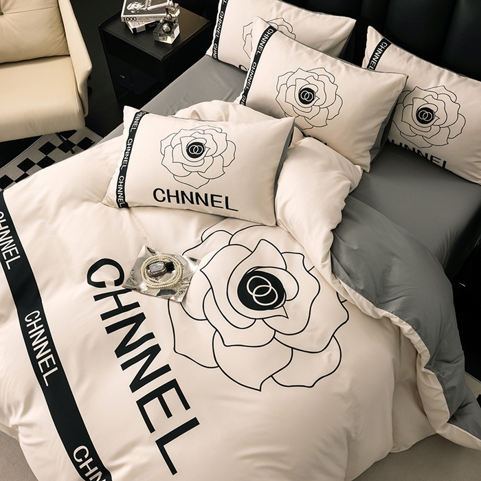 91家纺网 家纺一手货源 找家纺 色鬼布艺高端家居主号 2025新款轻奢亲肤纯棉数码印花网红热款四件套 山茶花