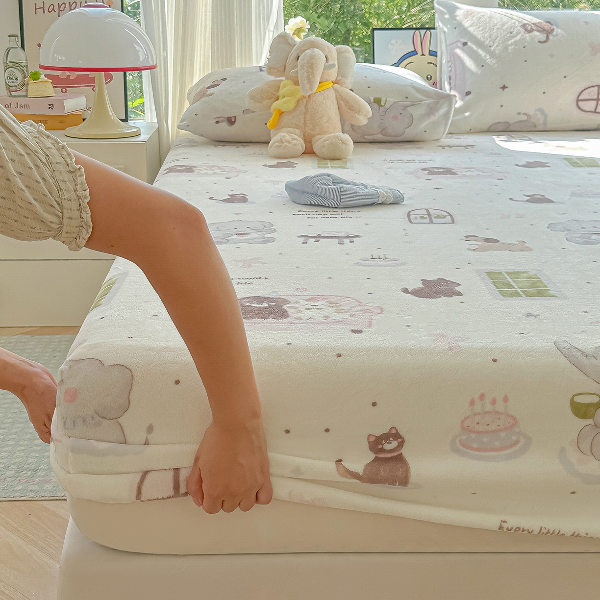 91家纺网 家纺一手货源 找家纺 沐芷 2025 加厚高克重牛奶绒床笠单件/床笠三件套  床笠款床罩床垫保护套罩 【绒】软萌小象