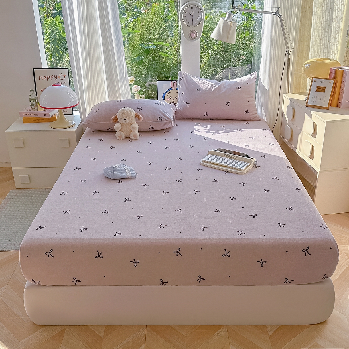 91家纺网 家纺一手货源 找家纺 沐芷 2025 加厚高克重牛奶绒床笠单件/床笠三件套  床笠款床罩床垫保护套罩 【绒】小蝴蝶结紫