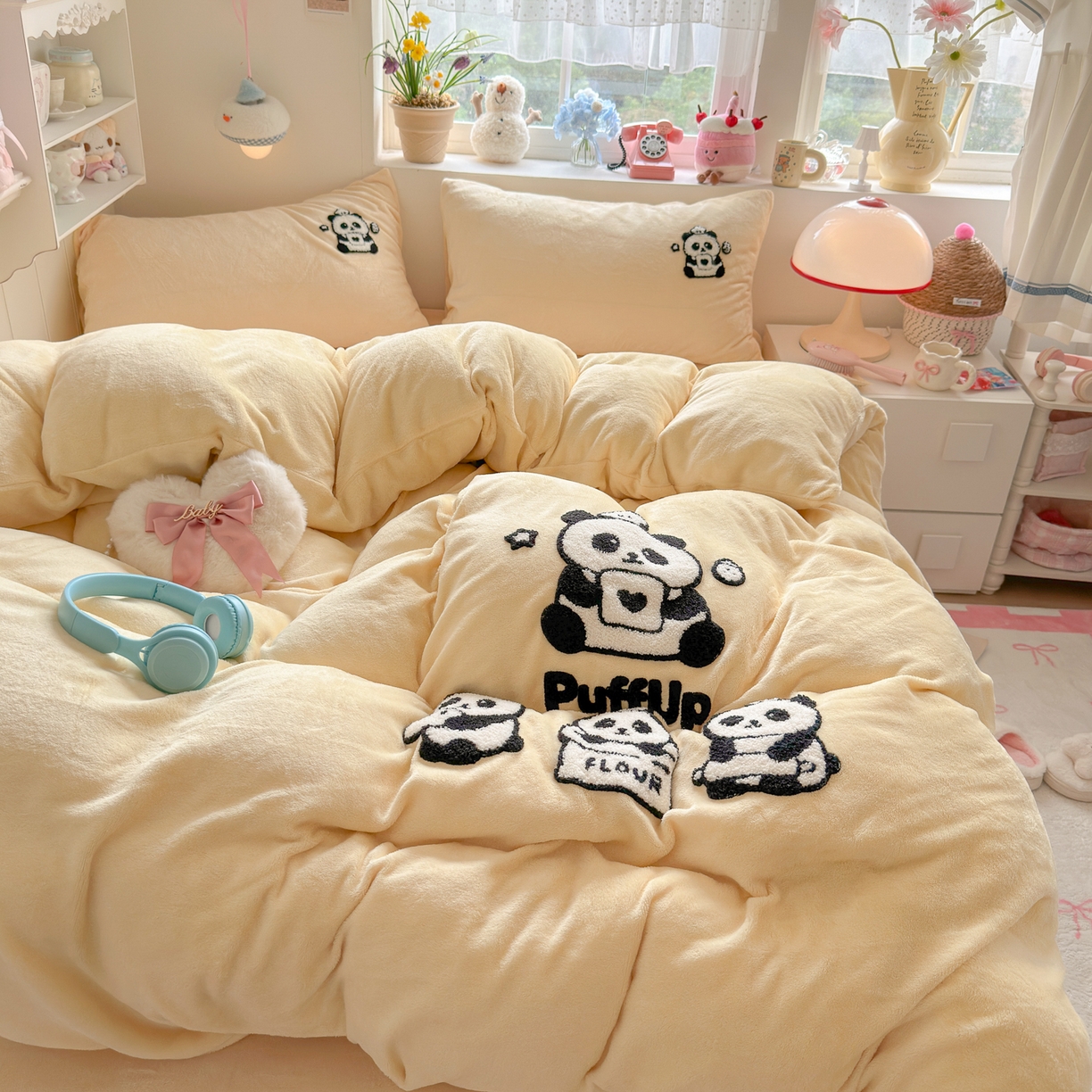 91家纺网 家纺一手货源 找家纺 优卡迪家纺馆 2025新款牛奶绒毛巾绣四件套 下载文件包含买家秀 芝士熊猫-奶黄