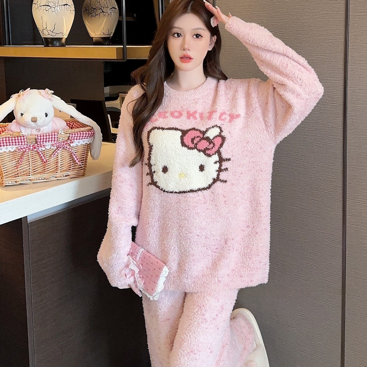 91家纺网 家纺一手货源 找家纺 （总）洛兰沙家居馆 2025新款半边绒高级感卡通圆领减龄家居服加厚可外穿百搭睡衣家居服