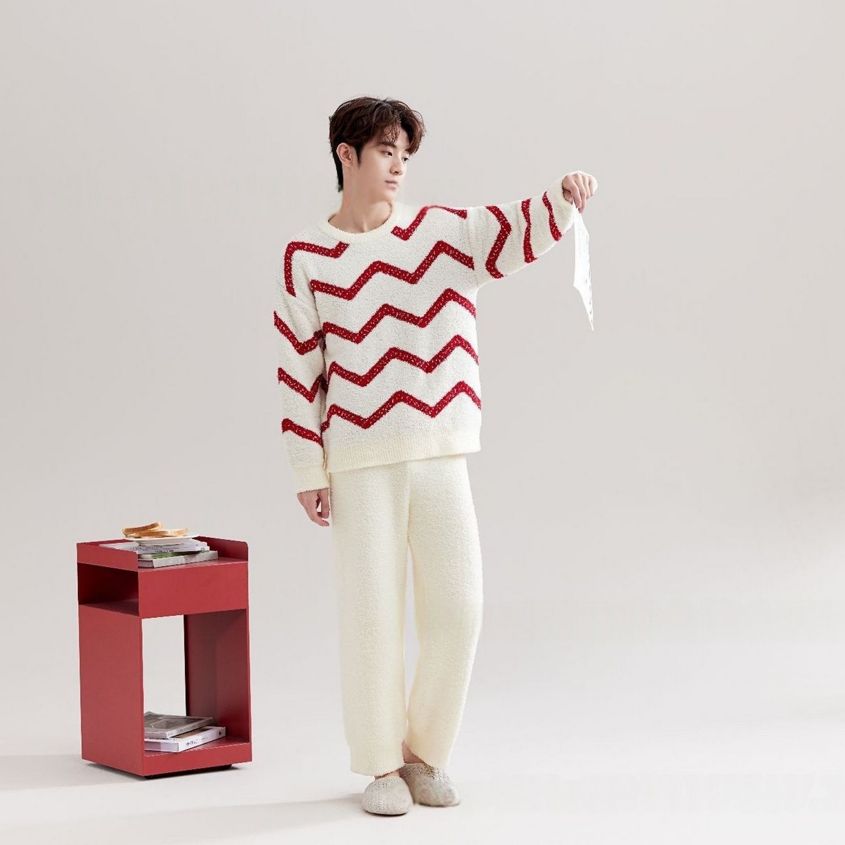 91家纺网 家纺一手货源 找家纺 洛兰沙家居馆 2025新款半边绒高级感卡通圆领减龄家居服加厚可外穿百搭睡衣家居服 半边绒38