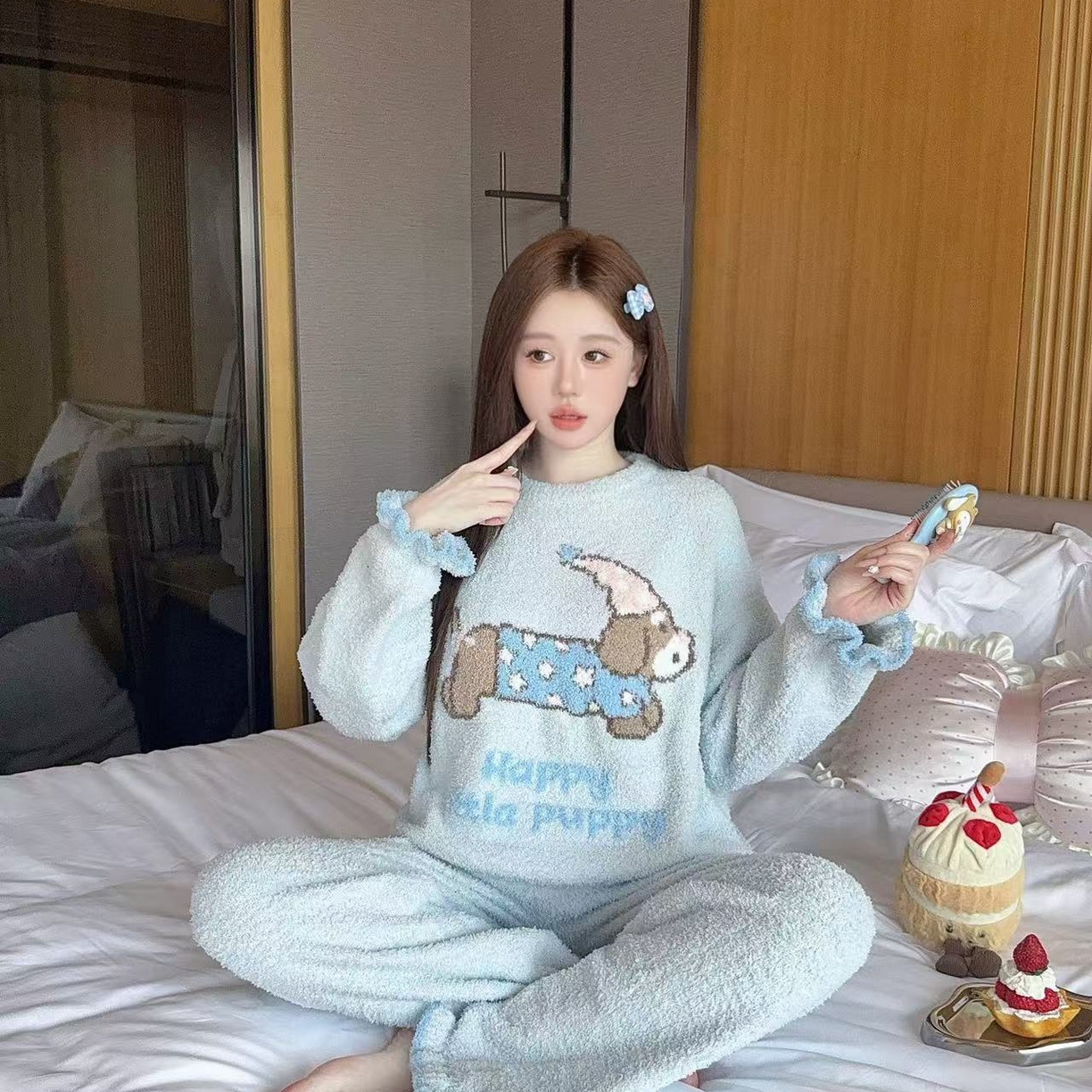 91家纺网 家纺一手货源 找家纺 洛兰沙家居馆 2025新款半边绒高级感卡通圆领减龄家居服加厚可外穿百搭睡衣家居服 半边绒21