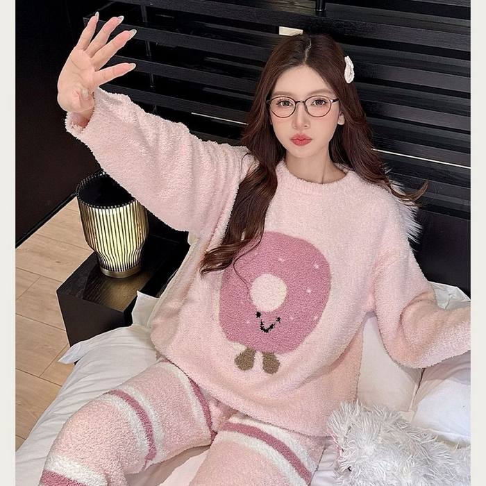 91家纺网 家纺一手货源 找家纺 洛兰沙家居馆 2025新款半边绒高级感卡通圆领减龄家居服加厚可外穿百搭睡衣家居服 半边绒19