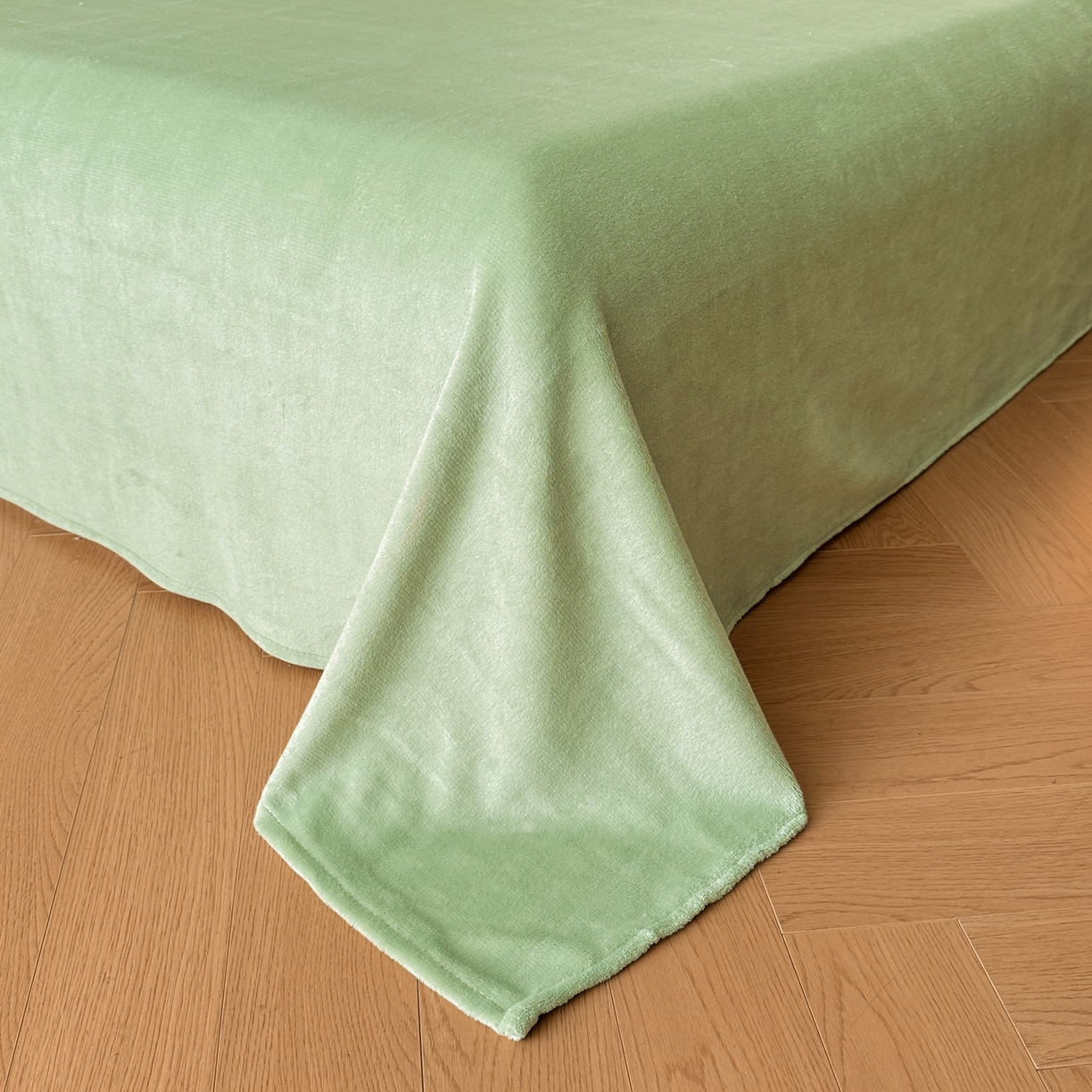 91家纺网 家纺一手货源 找家纺 花满路 2025新款亲肤舒适绒四件套-山茶花系列 山茶花-绿