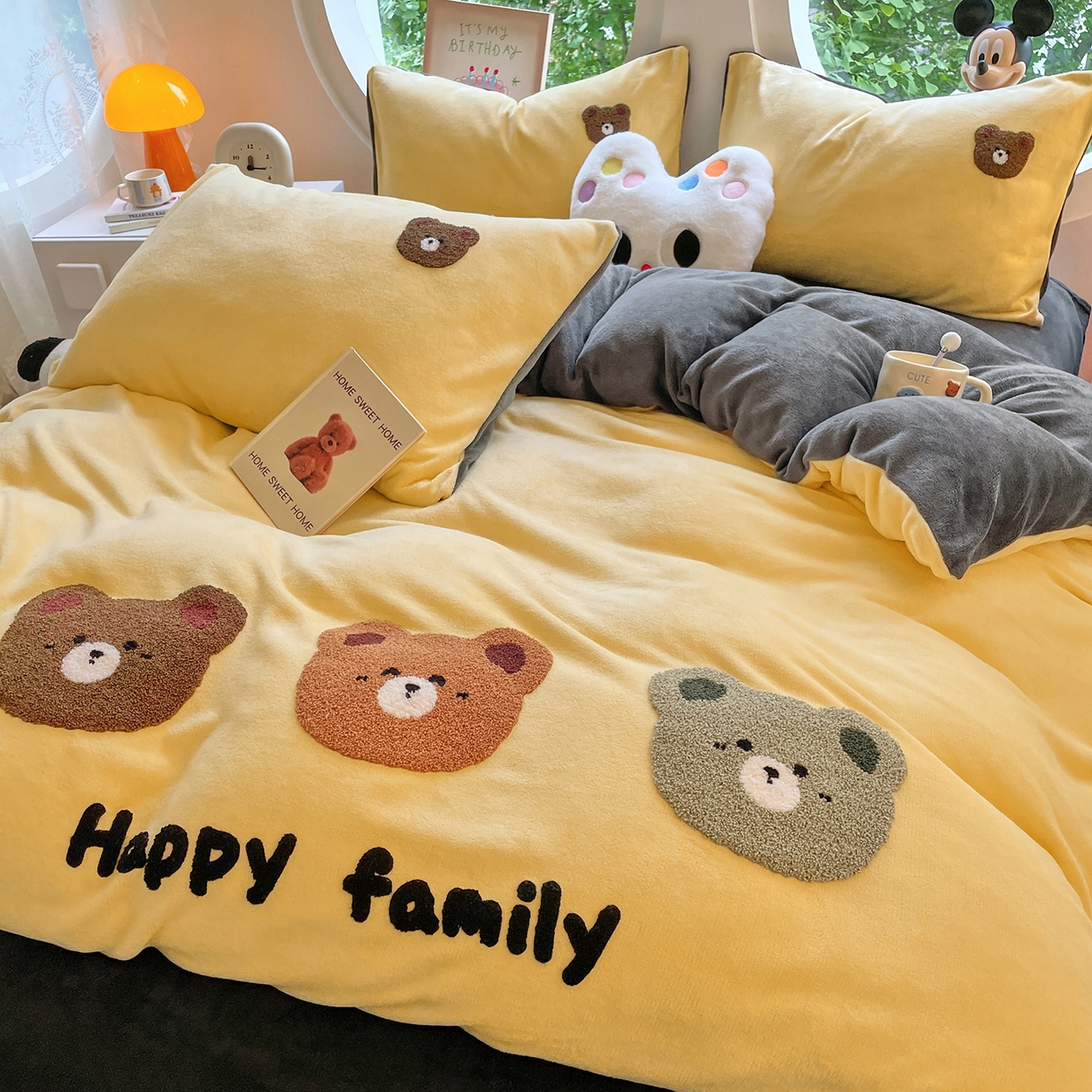 91家纺网 家纺一手货源 找家纺 （总）优卡迪家纺馆 2025新款牛奶绒毛巾绣四件套 下载文件包含买家秀