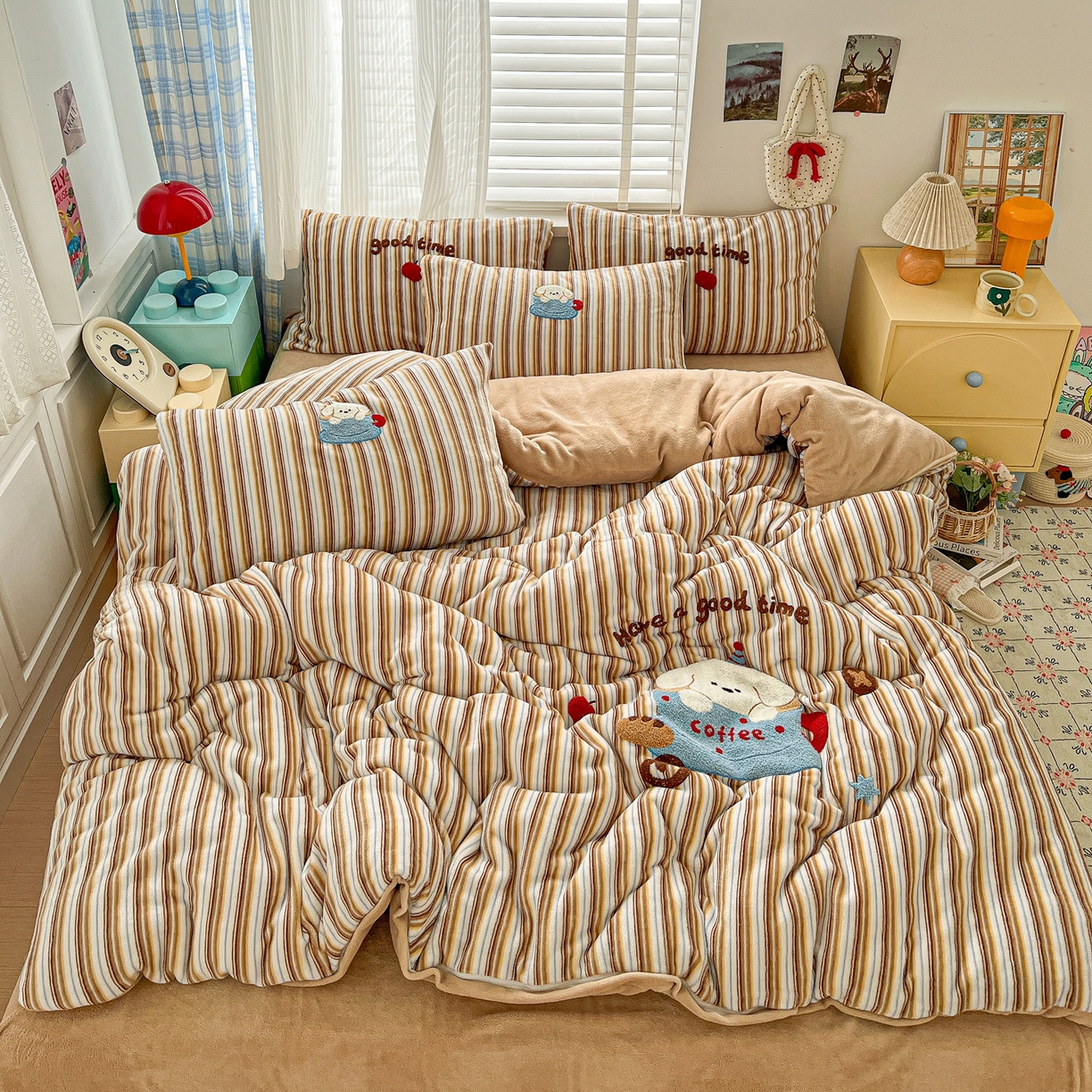 典曼家纺 2025新款卡通毛巾绣四件套 咖啡狗