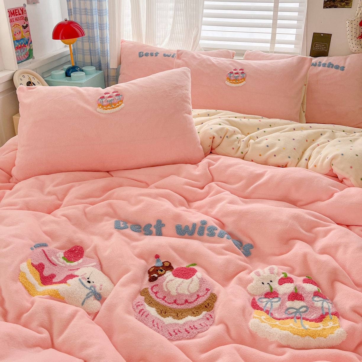 91家纺网 家纺一手货源 找家纺 典曼家纺 2025新款卡通毛巾绣四件套 甜心奶酪