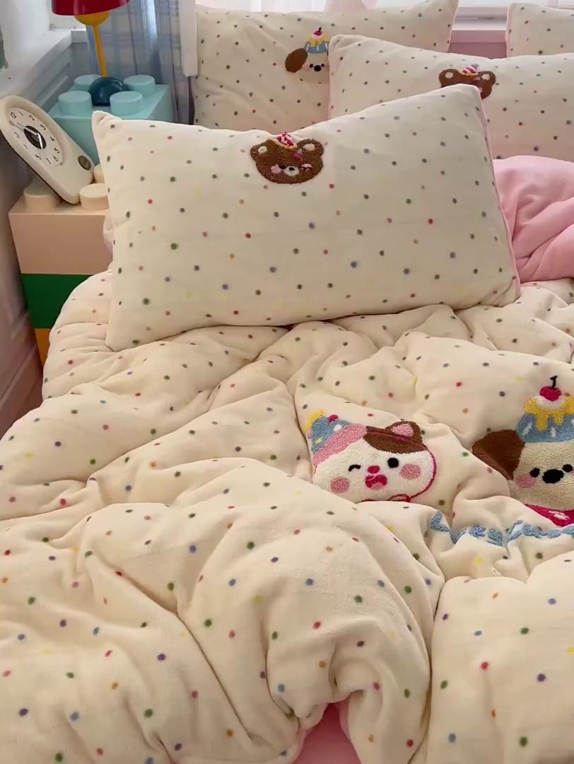 91家纺网 家纺一手货源 找家纺 （总）典曼家纺 2025新款卡通毛巾绣四件套