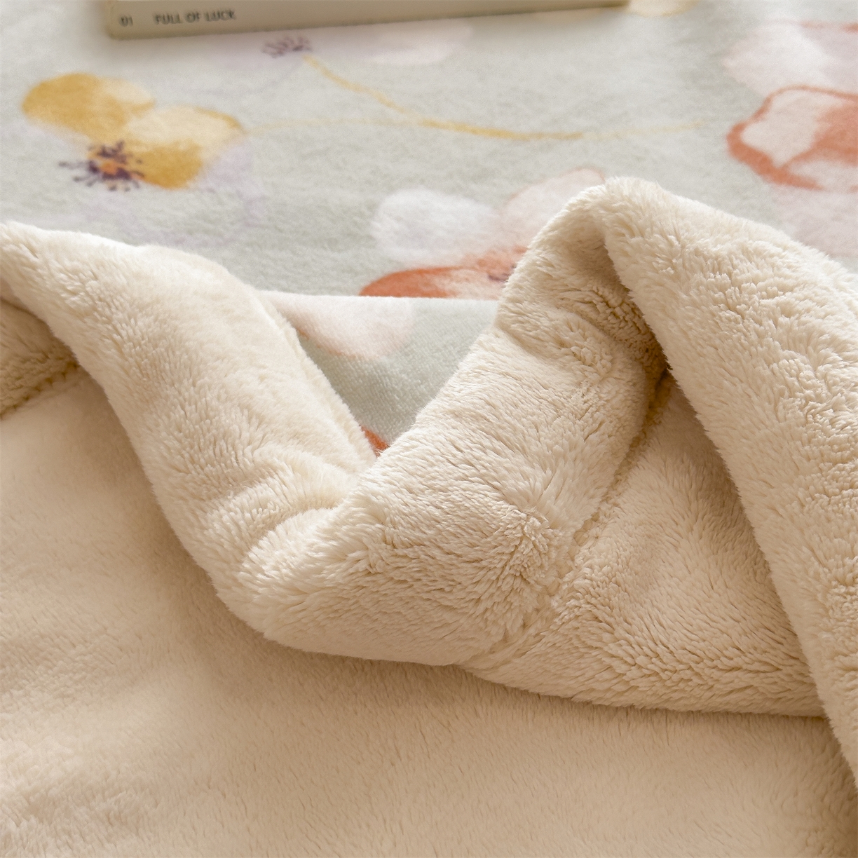 91家纺网 家纺一手货源 找家纺 慕木家纺 2025新款高克重印花牛奶绒云锦绒双层毛毯毛毯毯子（可供跨境提供买家秀） 双层毛毯-秋海棠+白