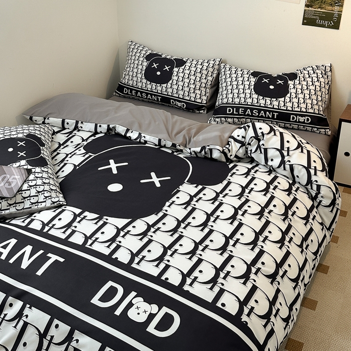 91家纺网 家纺一手货源 找家纺 色鬼布艺高端家居主号 2025新款现代简约网红款四季棉四件套 黑白迪