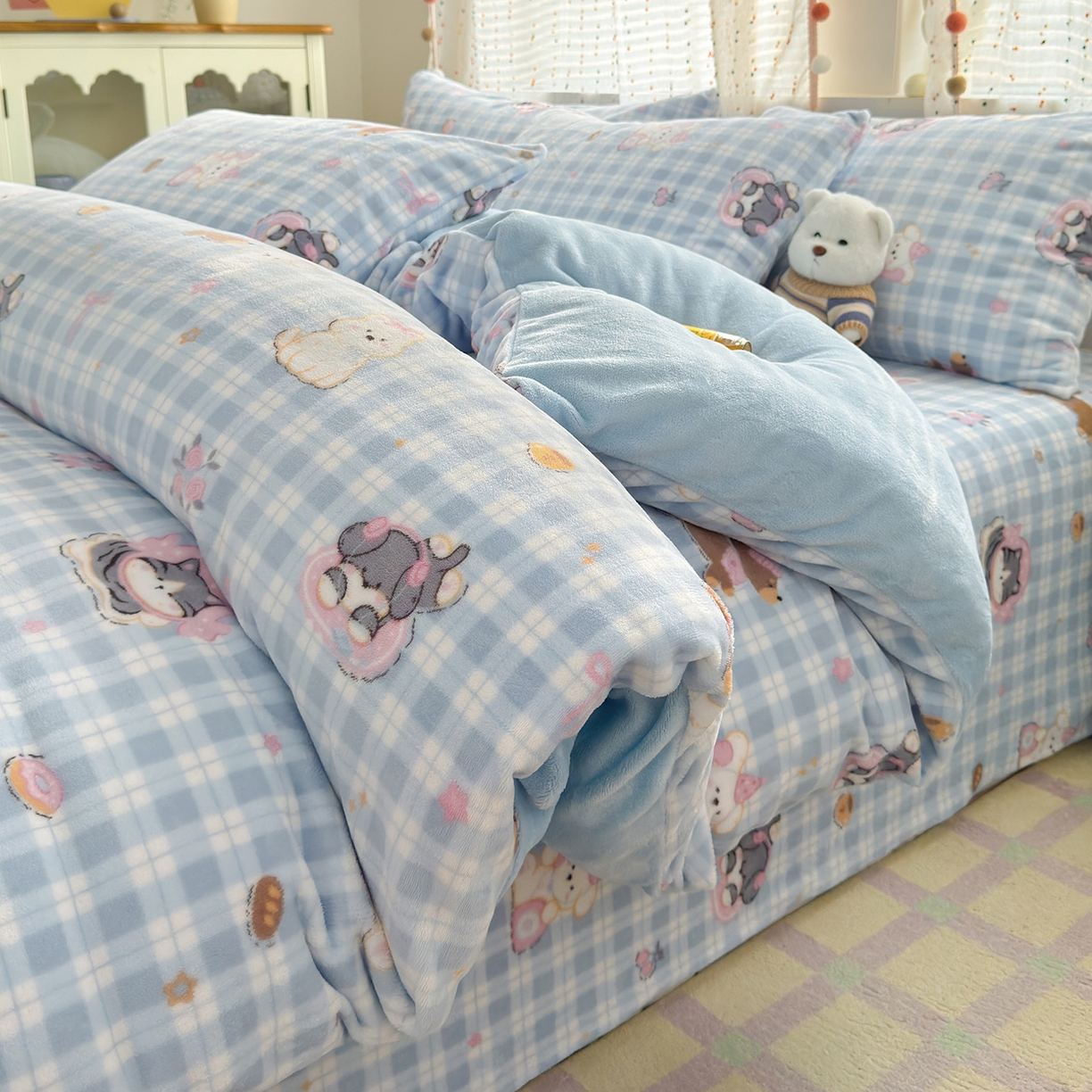 91家纺网 家纺一手货源 找家纺 （总）沐芷 2025 高克重加厚A类牛奶绒四件套珊瑚绒卡通简约三件套