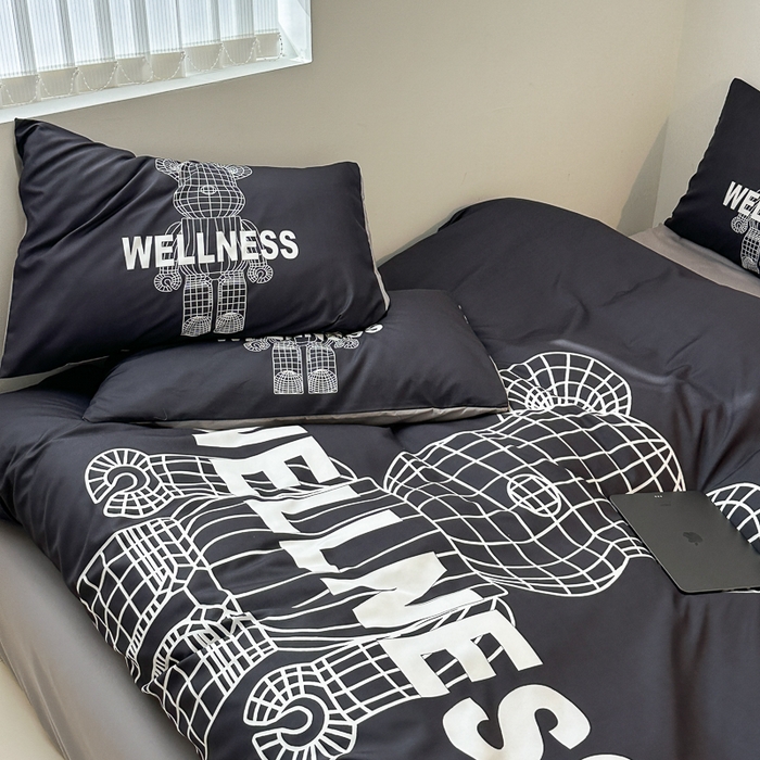 91家纺网 家纺一手货源 找家纺 色鬼布艺高端家居主号 2025新款现代简约网红款四季棉四件套 机器熊