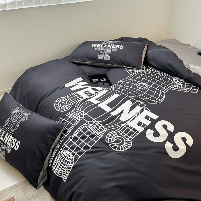 91家纺网 家纺一手货源 找家纺 色鬼布艺高端家居主号 2025新款现代简约网红款四季棉四件套 机器熊