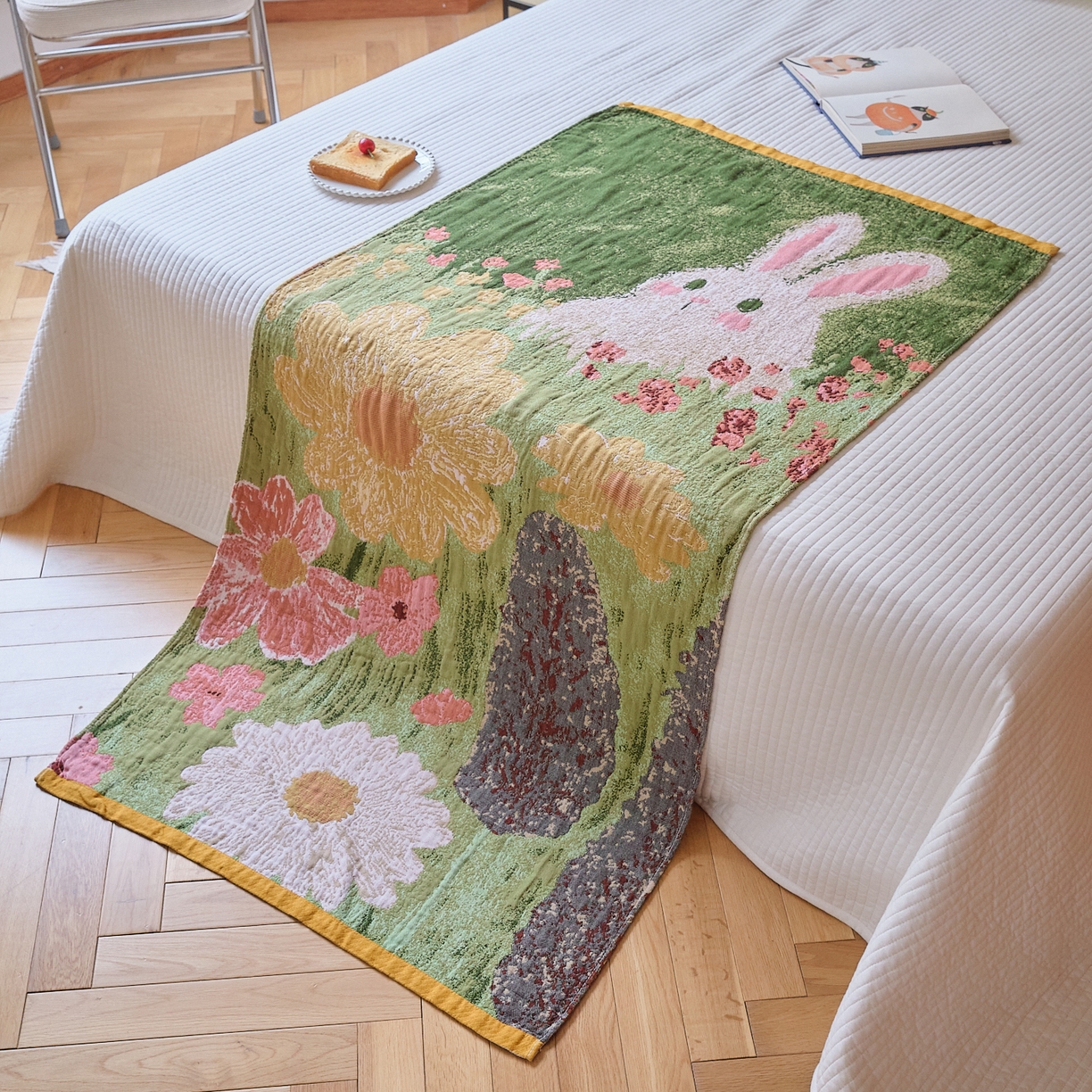 91家纺网 家纺一手货源 找家纺 沐瑟家纺 2025新款卡通A类全棉四层纱布浴巾加大毛巾-第四组 小白兔 150*75cm