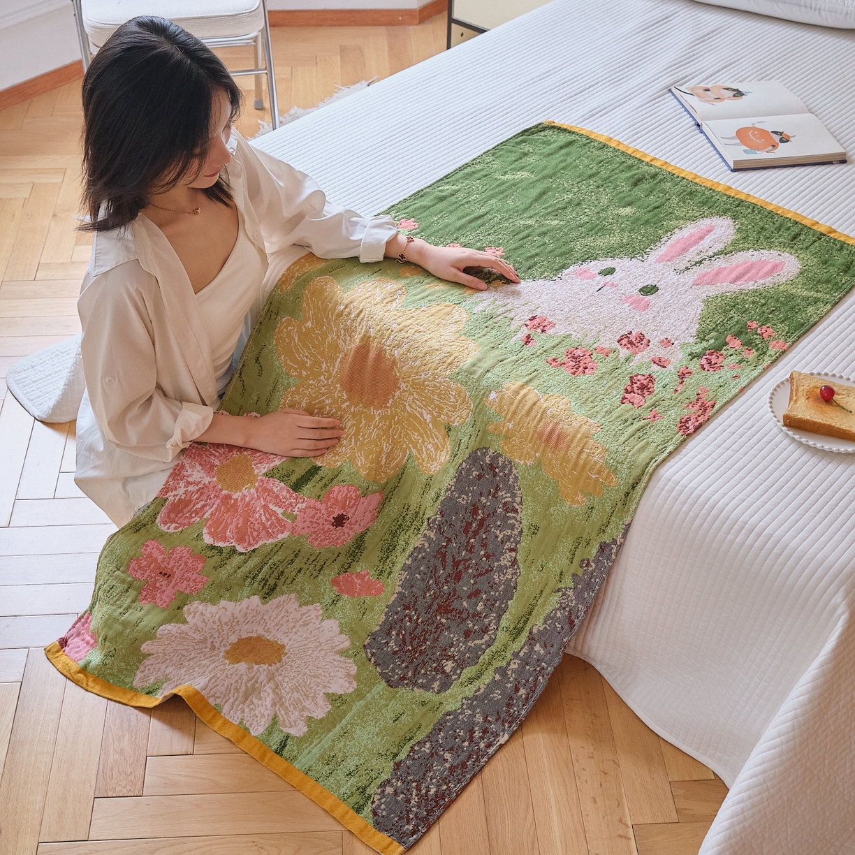 91家纺网 家纺一手货源 找家纺 沐瑟家纺 2025新款卡通A类全棉四层纱布浴巾加大毛巾-第四组 小白兔 150*75cm