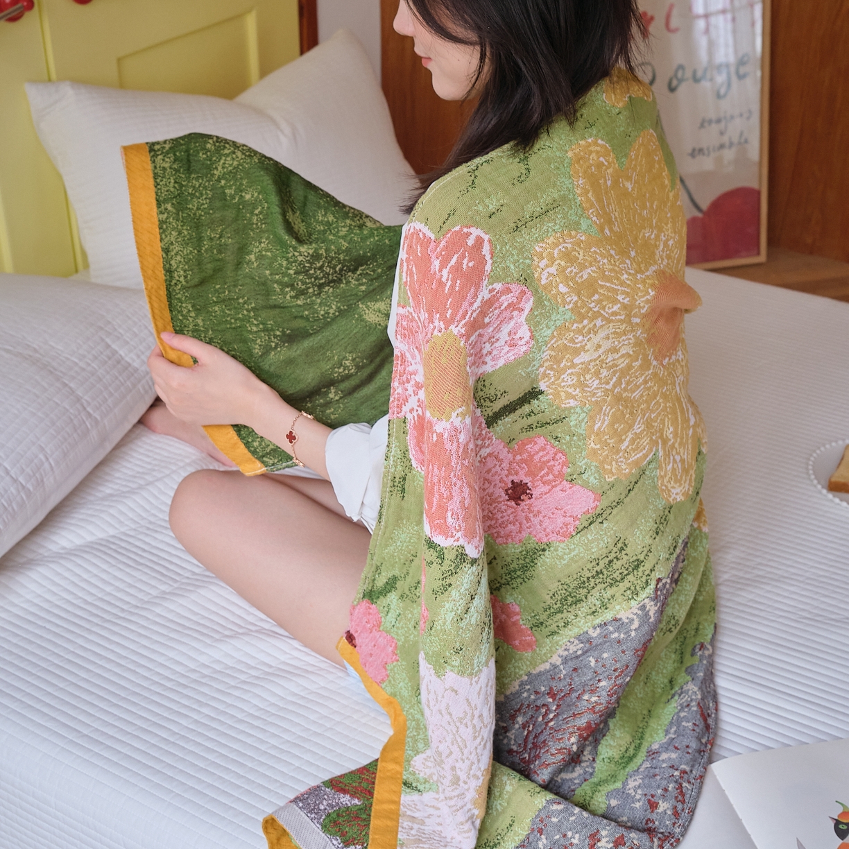 91家纺网 家纺一手货源 找家纺 沐瑟家纺 2025新款卡通A类全棉四层纱布浴巾加大毛巾-第四组 小白兔 150*75cm