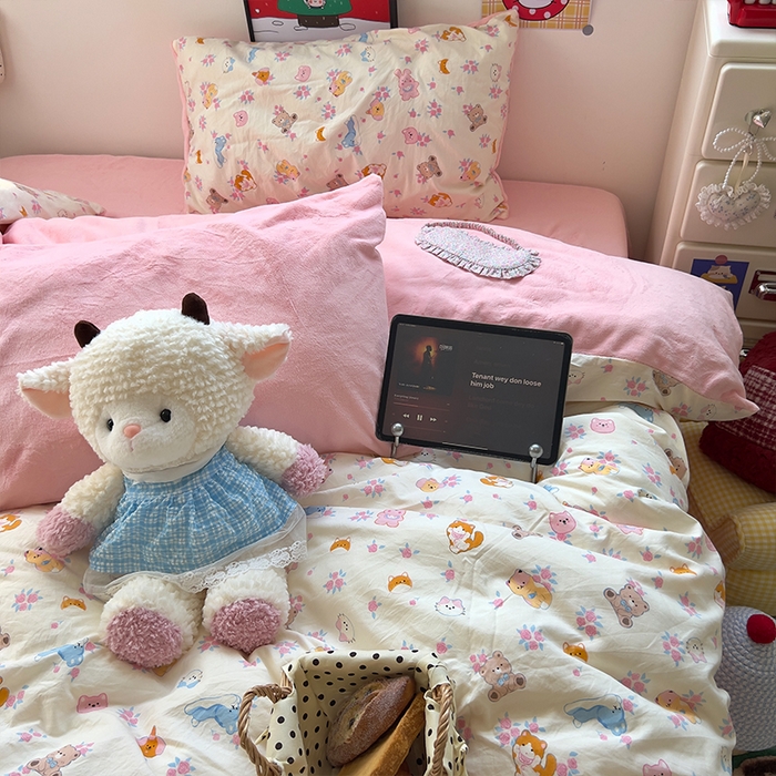 91家纺网 家纺一手货源 找家纺 原素 2025秋冬A类水洗棉+200克牛奶绒四件套 萌宠喵喵-绒