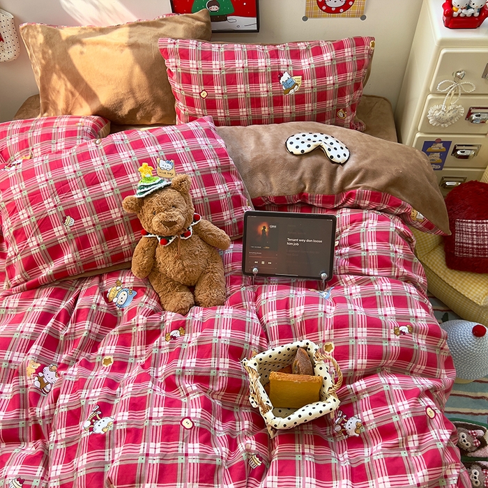 91家纺网 家纺一手货源 找家纺 原素 2025秋冬A类水洗棉+200克牛奶绒四件套 红格KT酱-绒