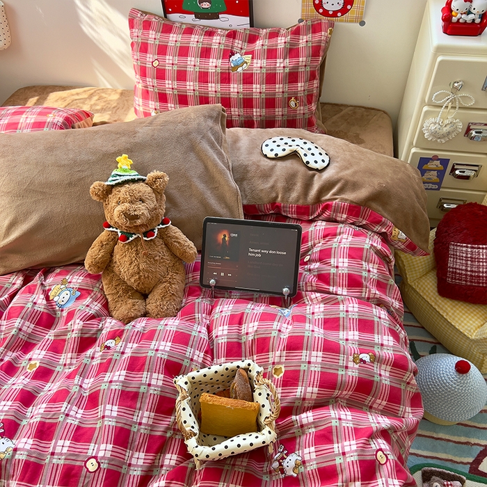 91家纺网 家纺一手货源 找家纺 原素 2025秋冬A类水洗棉+200克牛奶绒四件套 红格KT酱-绒