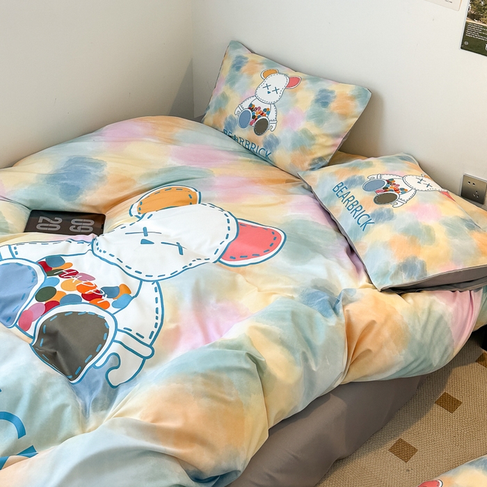 91家纺网 家纺一手货源 找家纺 色鬼布艺高端家居主号 2025新款现代简约网红款四季棉四件套 七彩熊