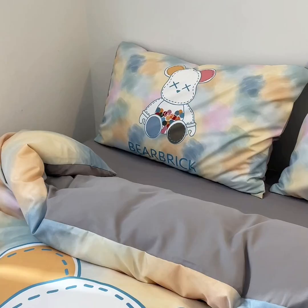 91家纺网 家纺一手货源 找家纺 色鬼布艺高端家居主号 2025新款现代简约网红款四季棉四件套 七彩熊