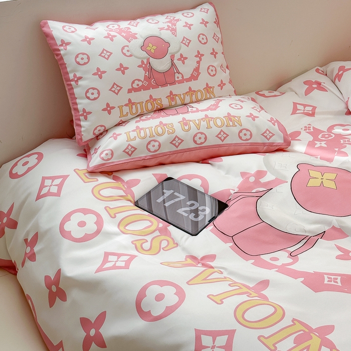 91家纺网 家纺一手货源 找家纺 色鬼布艺高端家居主号 2025新款现代简约网红款四季棉四件套 太阳花粉