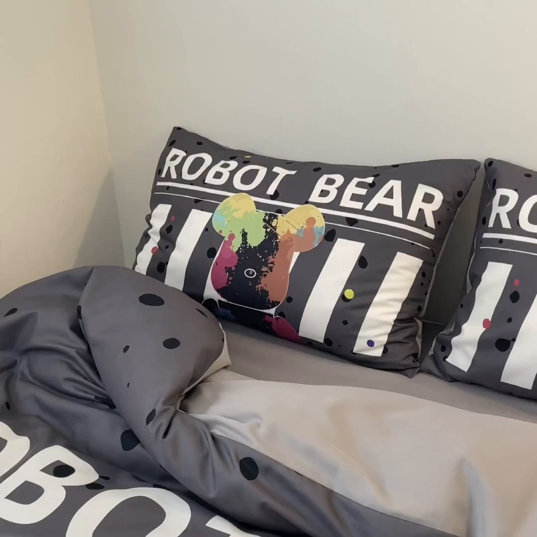 91家纺网 家纺一手货源 找家纺 色鬼布艺高端家居主号 2025新款现代简约网红款四季棉四件套 涂鸦熊