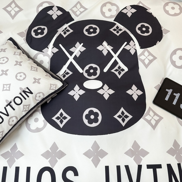 91家纺网 家纺一手货源 找家纺 色鬼布艺高端家居主号 2025新款现代简约网红款四季棉四件套 熊头白