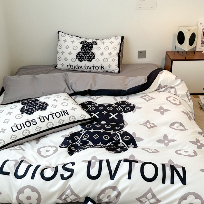 91家纺网 家纺一手货源 找家纺 色鬼布艺高端家居主号 2025新款现代简约网红款四季棉四件套 熊仔白