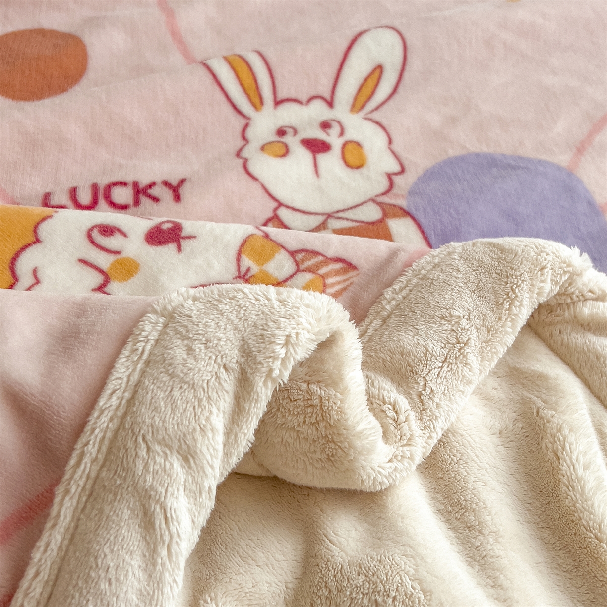 91家纺网 家纺一手货源 找家纺 慕木家纺 2025新款高克重印花牛奶绒云锦绒双层毛毯毛毯毯子（可供跨境提供买家秀） 双层毛毯-兔狗盟约+白