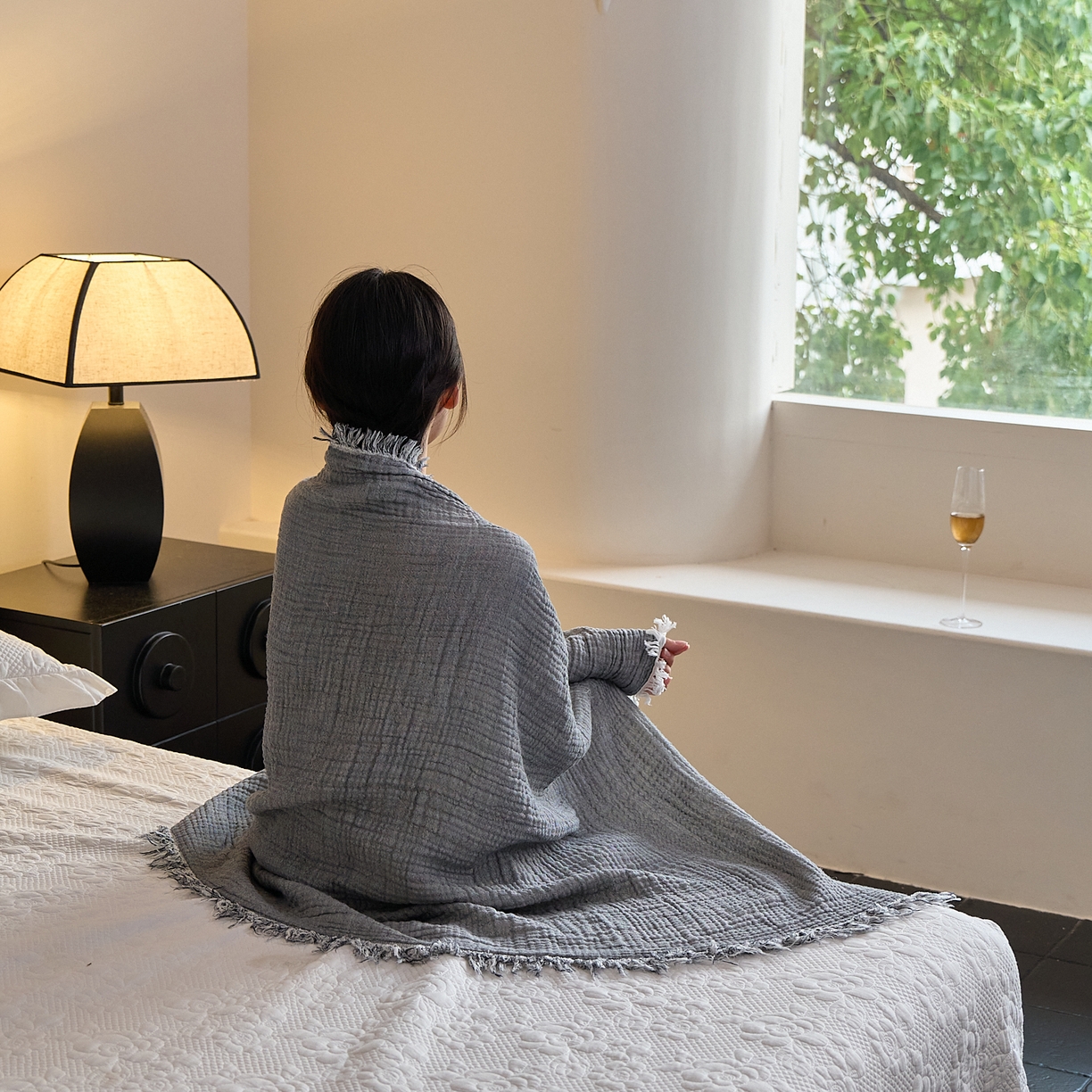 91家纺网 家纺一手货源 找家纺 沐瑟家纺 2025新款四层全棉纱布流苏毯系列-浪漫 浪漫-银灰