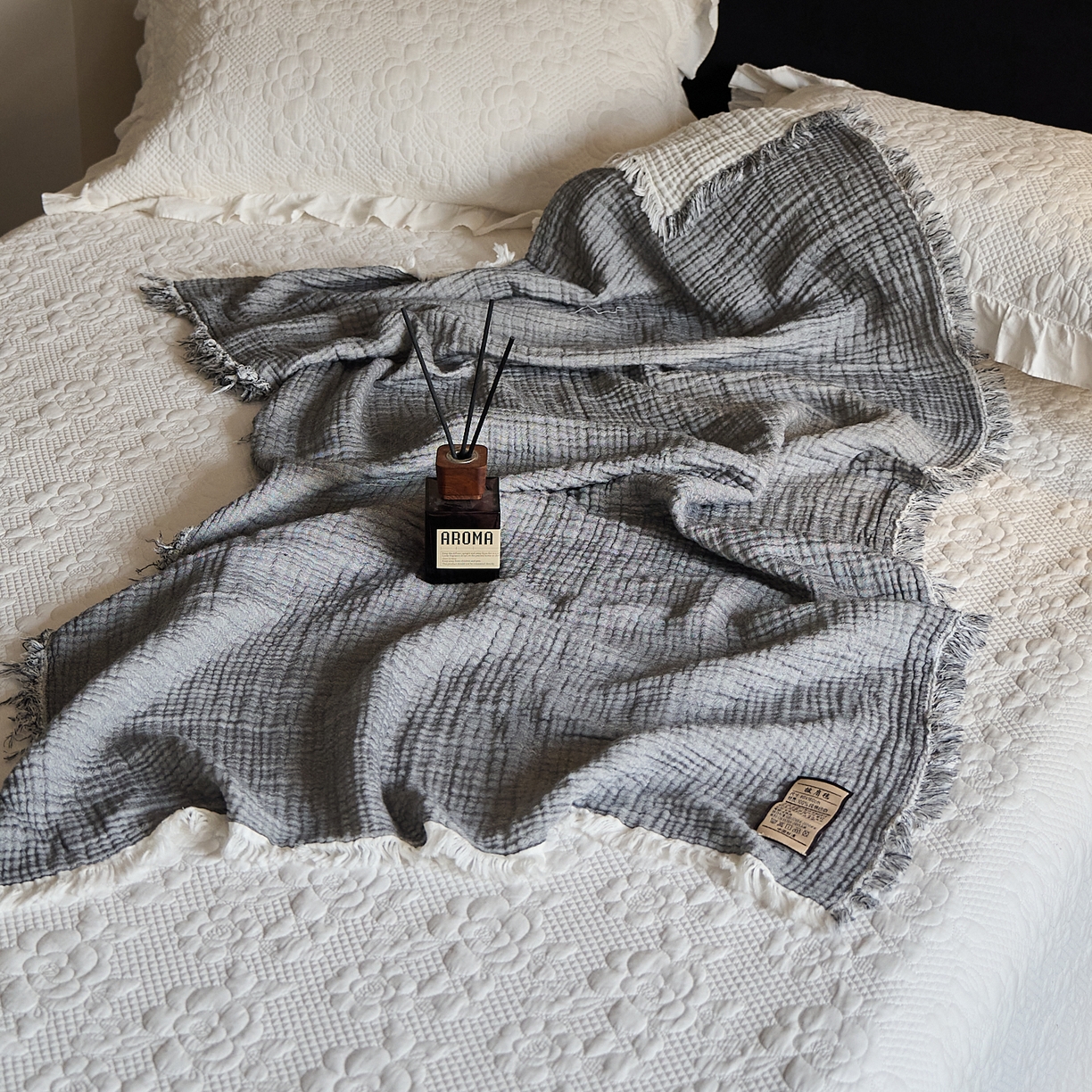 91家纺网 家纺一手货源 找家纺 沐瑟家纺 2025新款四层全棉纱布流苏毯系列-浪漫 浪漫-银灰