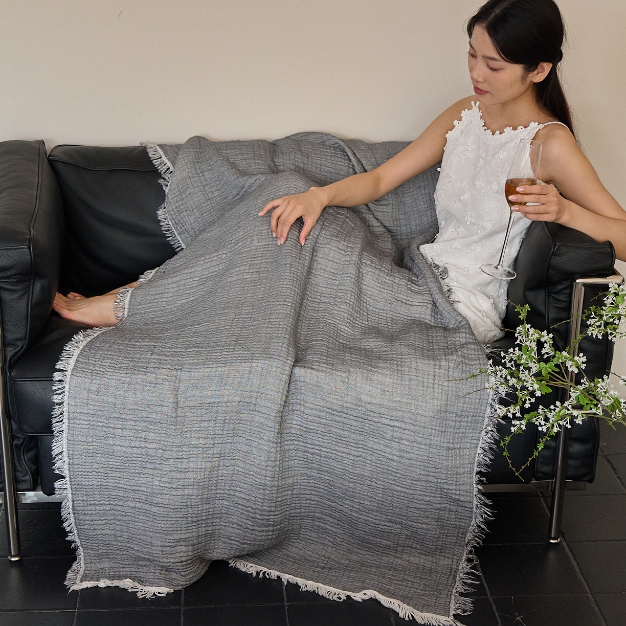 91家纺网 家纺一手货源 找家纺 沐瑟家纺 2025新款四层全棉纱布流苏毯系列-浪漫 浪漫-银灰