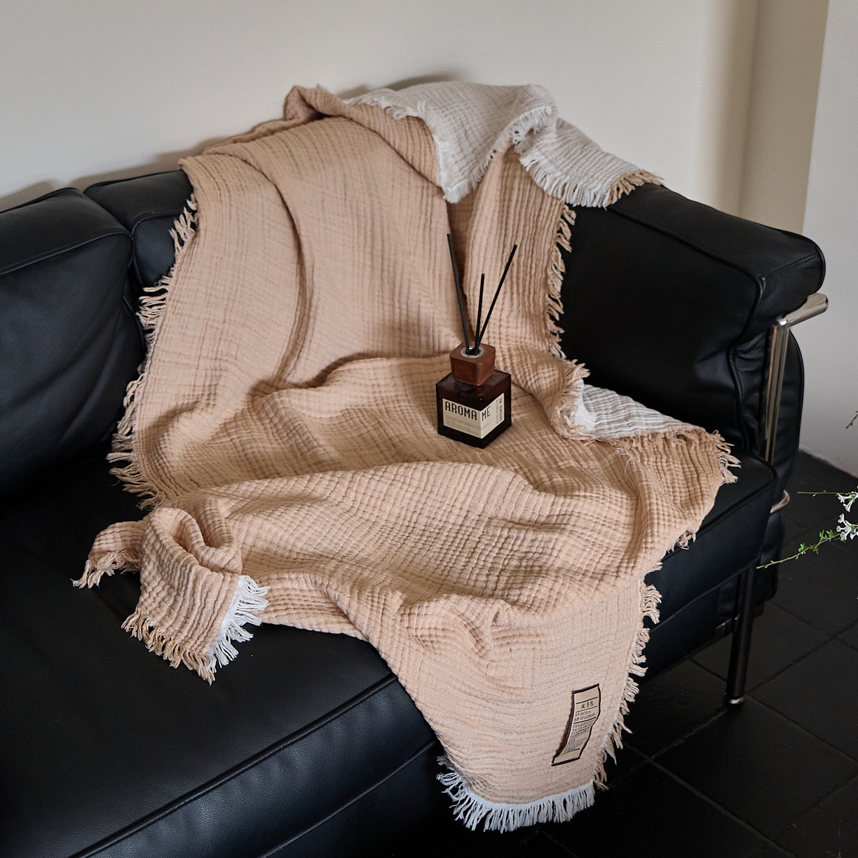 91家纺网 家纺一手货源 找家纺 沐瑟家纺 2025新款四层全棉纱布流苏毯系列-浪漫 浪漫-焦糖色