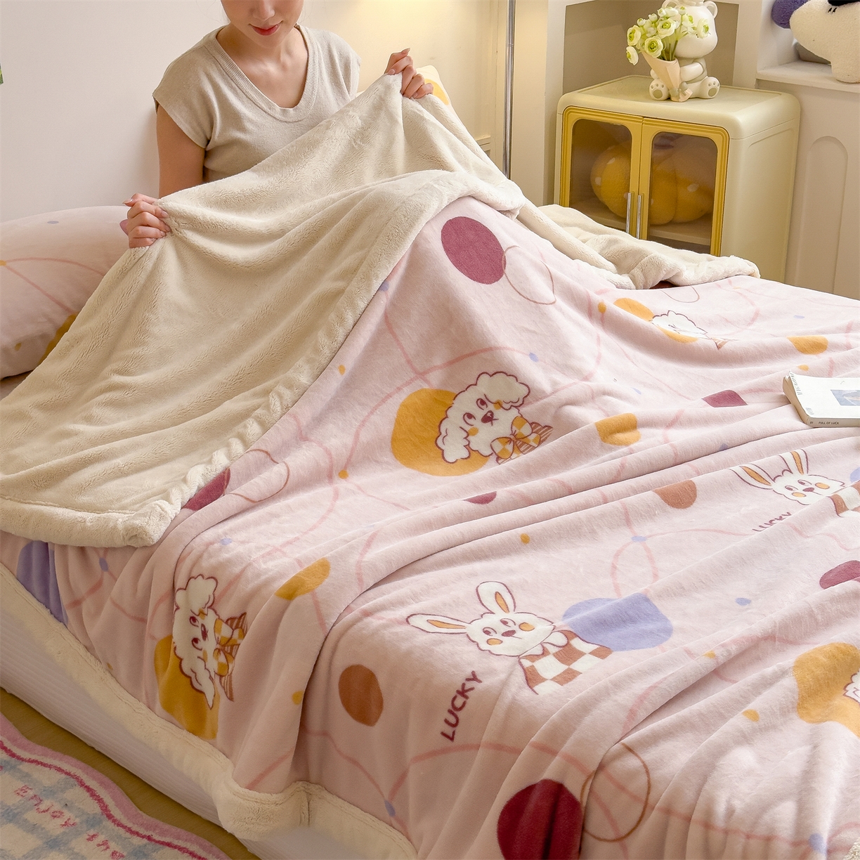 91家纺网 家纺一手货源 找家纺 慕木家纺 2025新款高克重印花牛奶绒云锦绒双层毛毯毛毯毯子（可供跨境提供买家秀） 双层毛毯-兔狗盟约+白