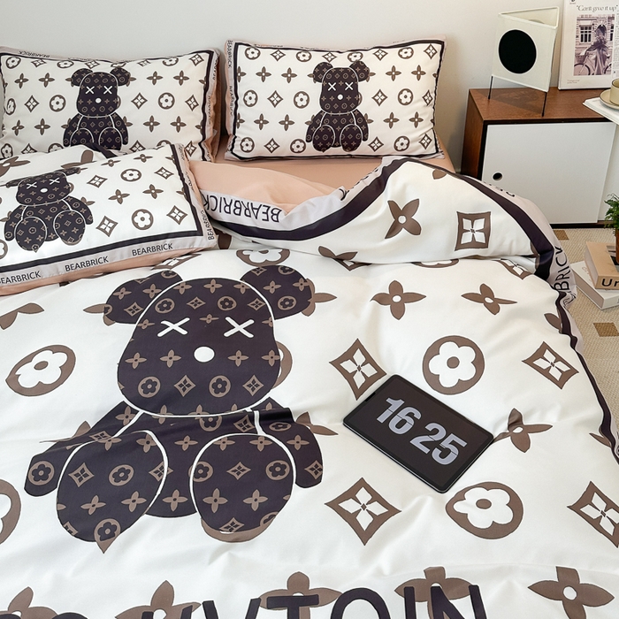 91家纺网 家纺一手货源 找家纺 色鬼布艺高端家居主号 2025新款现代简约网红款四季棉四件套 熊仔咖