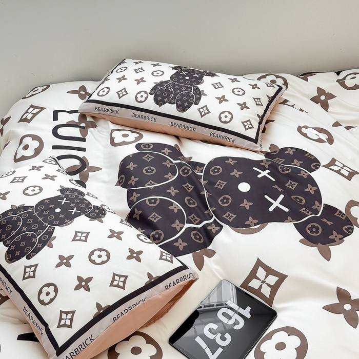 91家纺网 家纺一手货源 找家纺 色鬼布艺高端家居主号 2025新款现代简约网红款四季棉四件套 熊仔咖