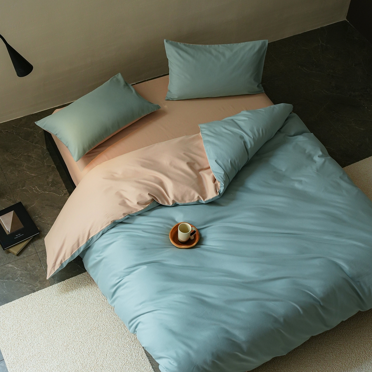 91家纺网 家纺一手货源 找家纺 （总）禾时 2025新款A类全棉贡缎磨毛纯色四件套（礼盒包装）-风格1