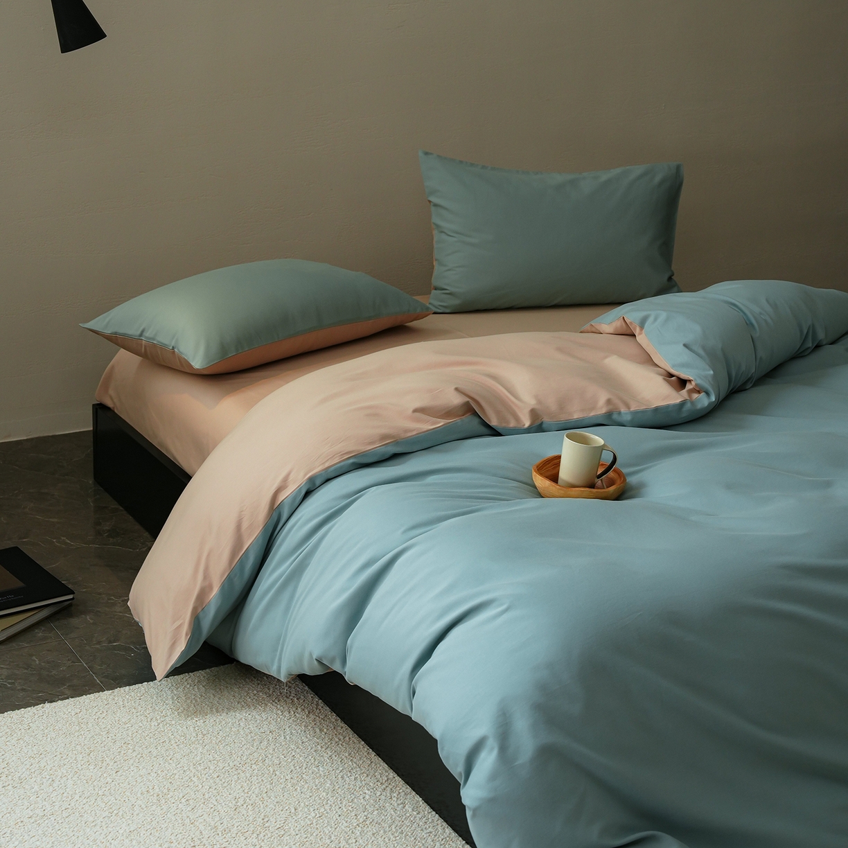 91家纺网 家纺一手货源 找家纺 （总）禾时 2025新款A类全棉贡缎磨毛纯色四件套（礼盒包装）-风格1