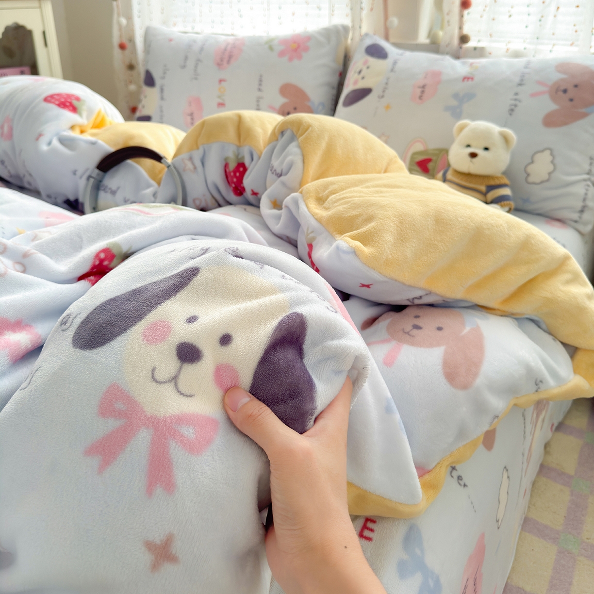 91家纺网 家纺一手货源 找家纺 沐芷 2025 高克重加厚A类牛奶绒四件套珊瑚绒卡通简约三件套 【绒】趣味课堂