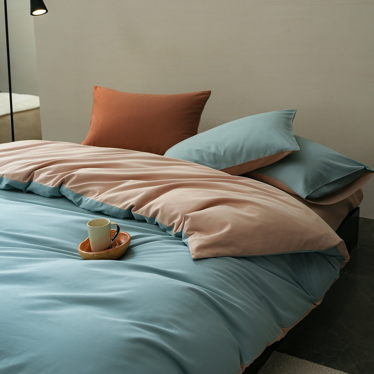 91家纺网 家纺一手货源 找家纺 （总）禾时 2025新款A类全棉贡缎磨毛纯色四件套（礼盒包装）-风格1