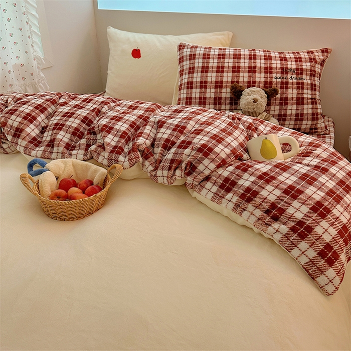 91家纺网 家纺一手货源 找家纺 繁花家居 2025新款高克重牛奶绒贴布绣印花四件套 苹果小象