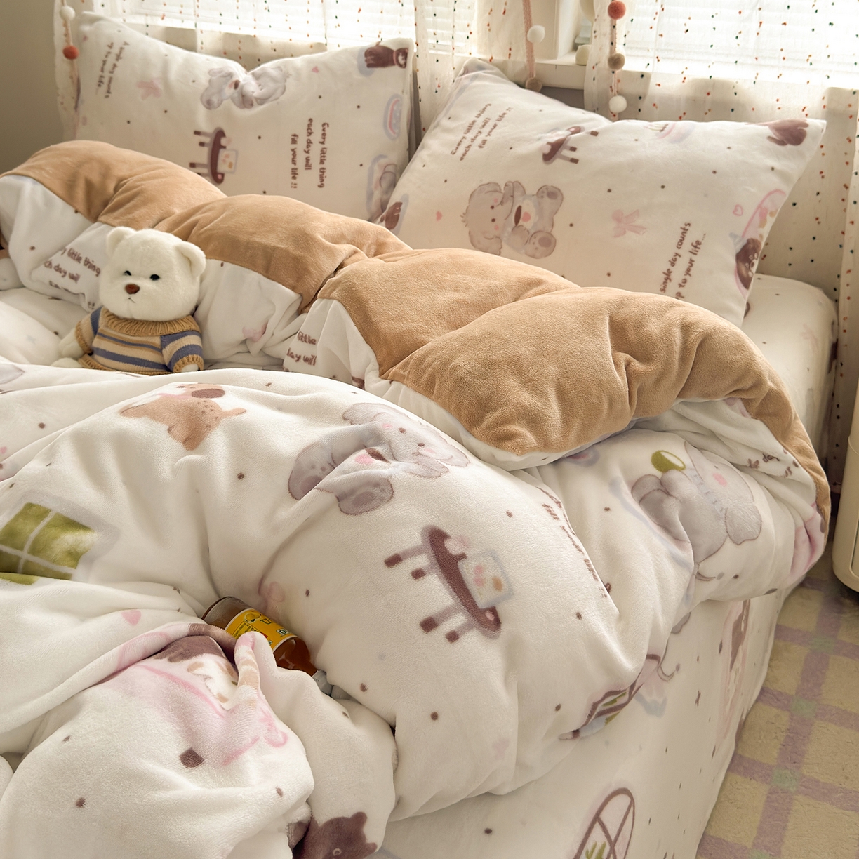 91家纺网 家纺一手货源 找家纺 沐芷 2025 高克重加厚A类牛奶绒四件套珊瑚绒卡通简约三件套 【绒】软萌小象