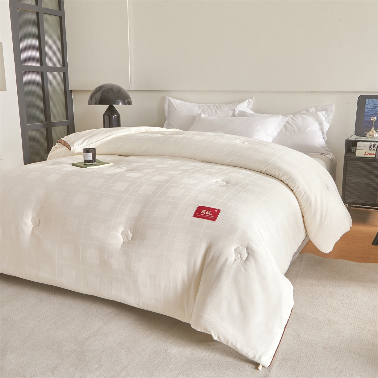 91家纺网 家纺一手货源 找家纺 （总）梵蒂莎 2025新款提莱雅棉花素眠居被秋冬被被子被芯-场景一