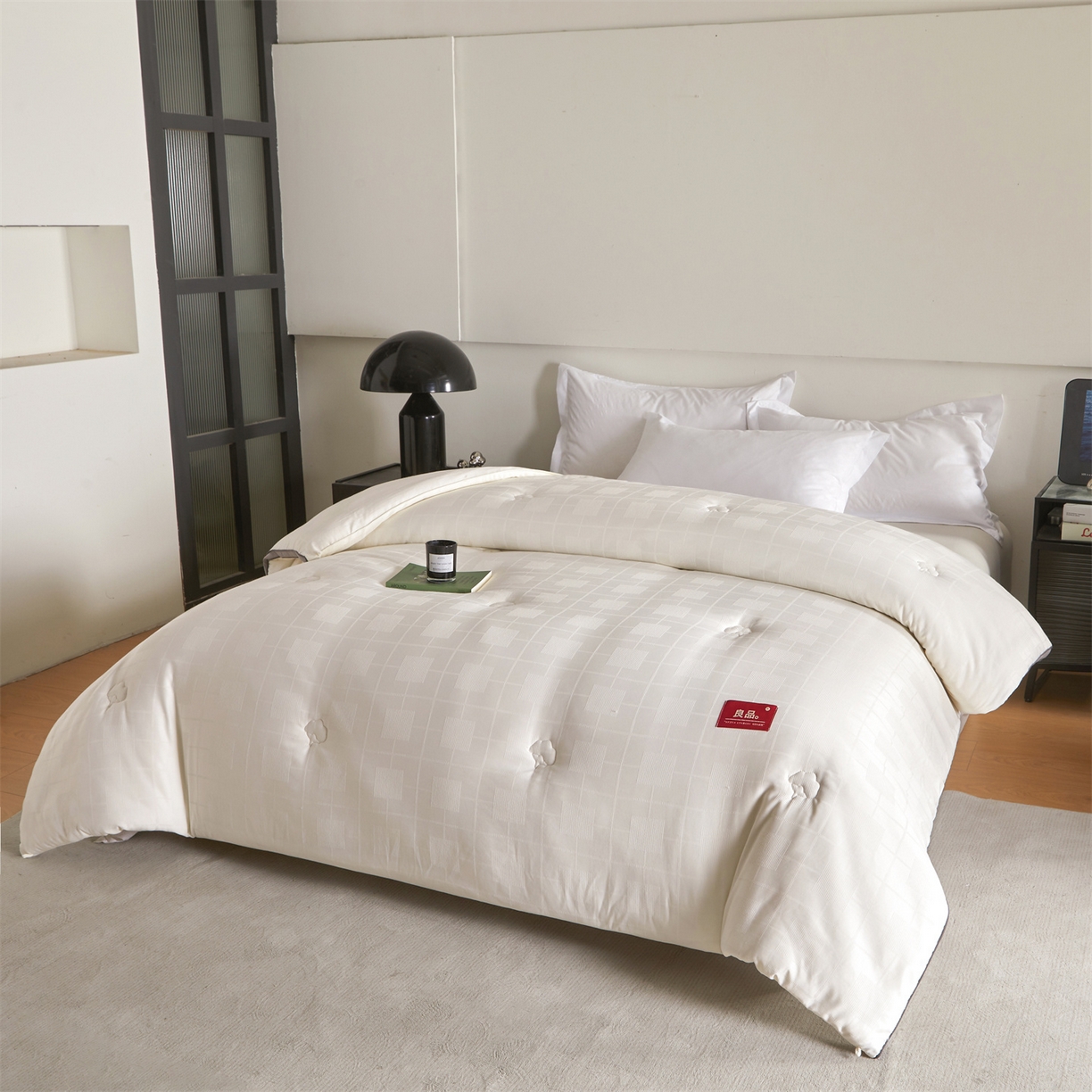 91家纺网 家纺一手货源 找家纺 梵蒂莎 2025新款提莱雅棉花素眠居被秋冬被被子被芯-场景一 素眠居-典雅灰