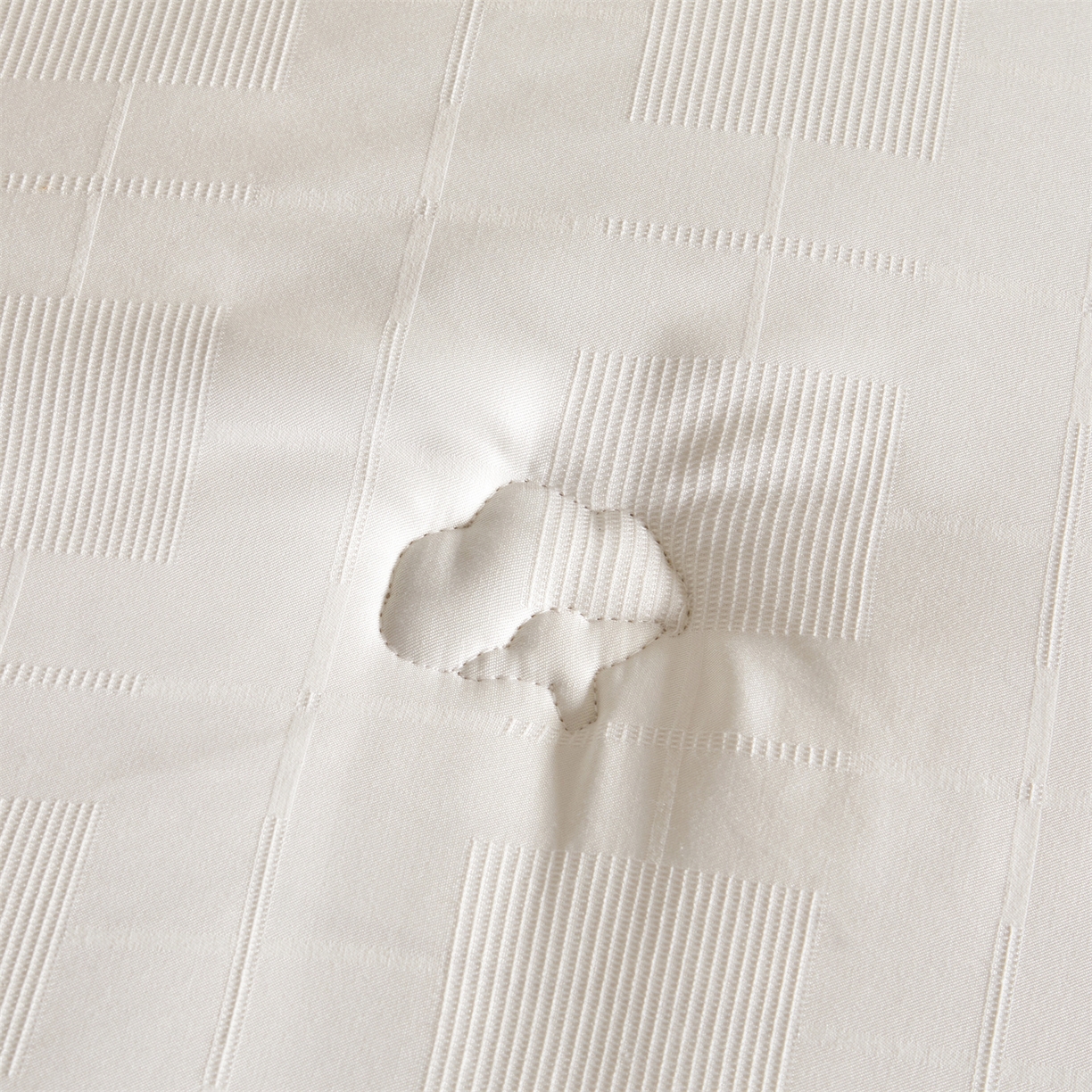 91家纺网 家纺一手货源 找家纺 梵蒂莎 2025新款提莱雅棉花素眠居被秋冬被被子被芯-场景一 素眠居-粉玉